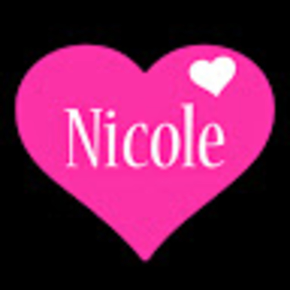 Meet your Posher, Nicole